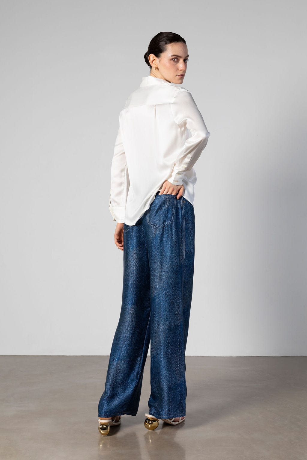 Staple Shirt - Sandwashed Silk