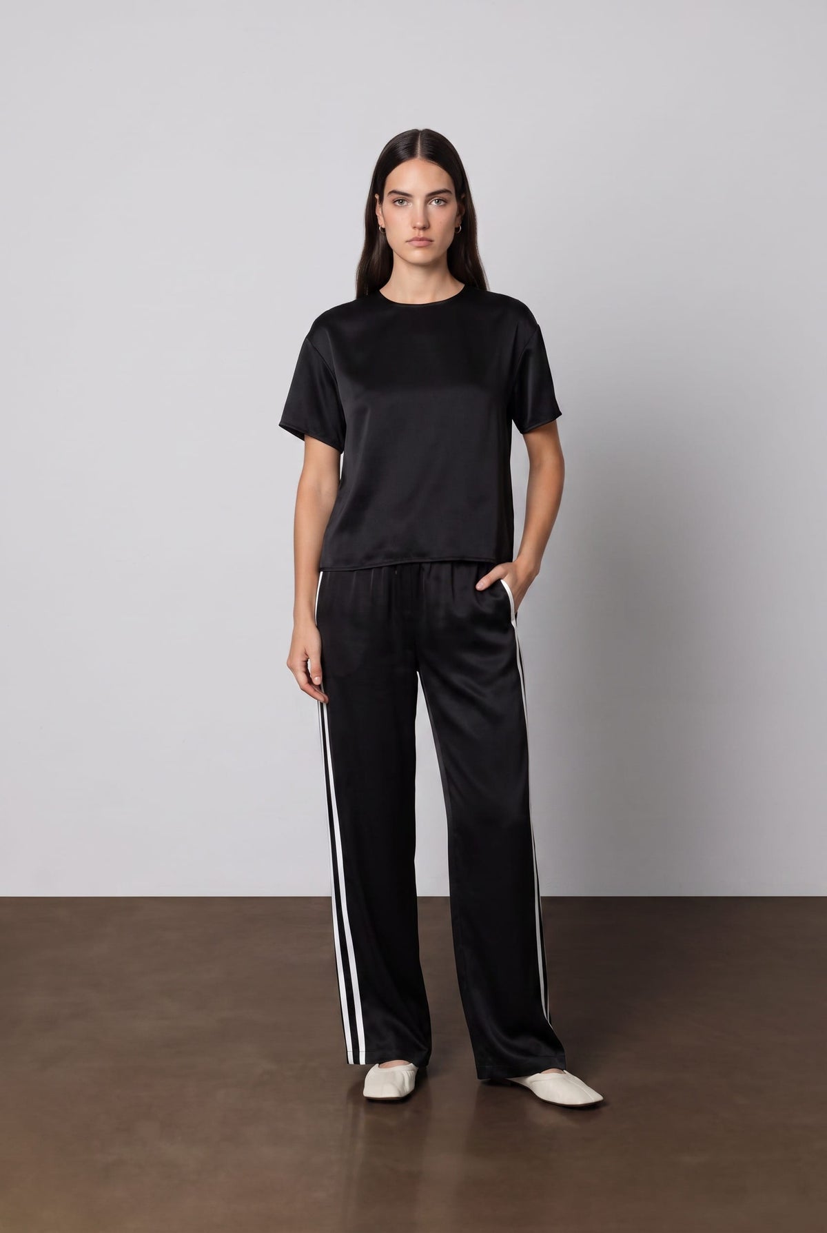 Anaphe 2.0 OG Silk Boxy Tee - Black