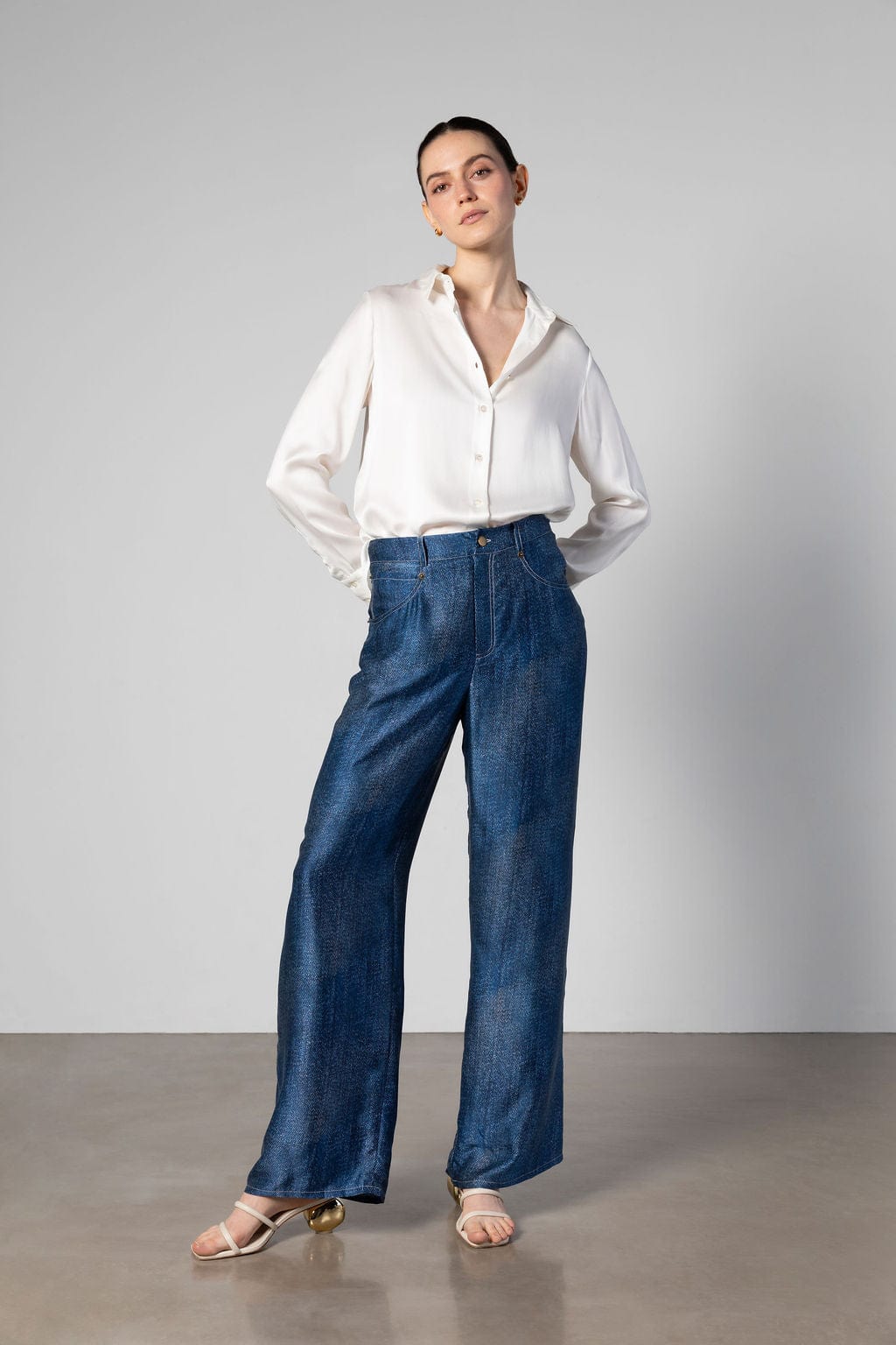 Anaphe Shirts & Tops Staple Shirt - Sandwashed Silk