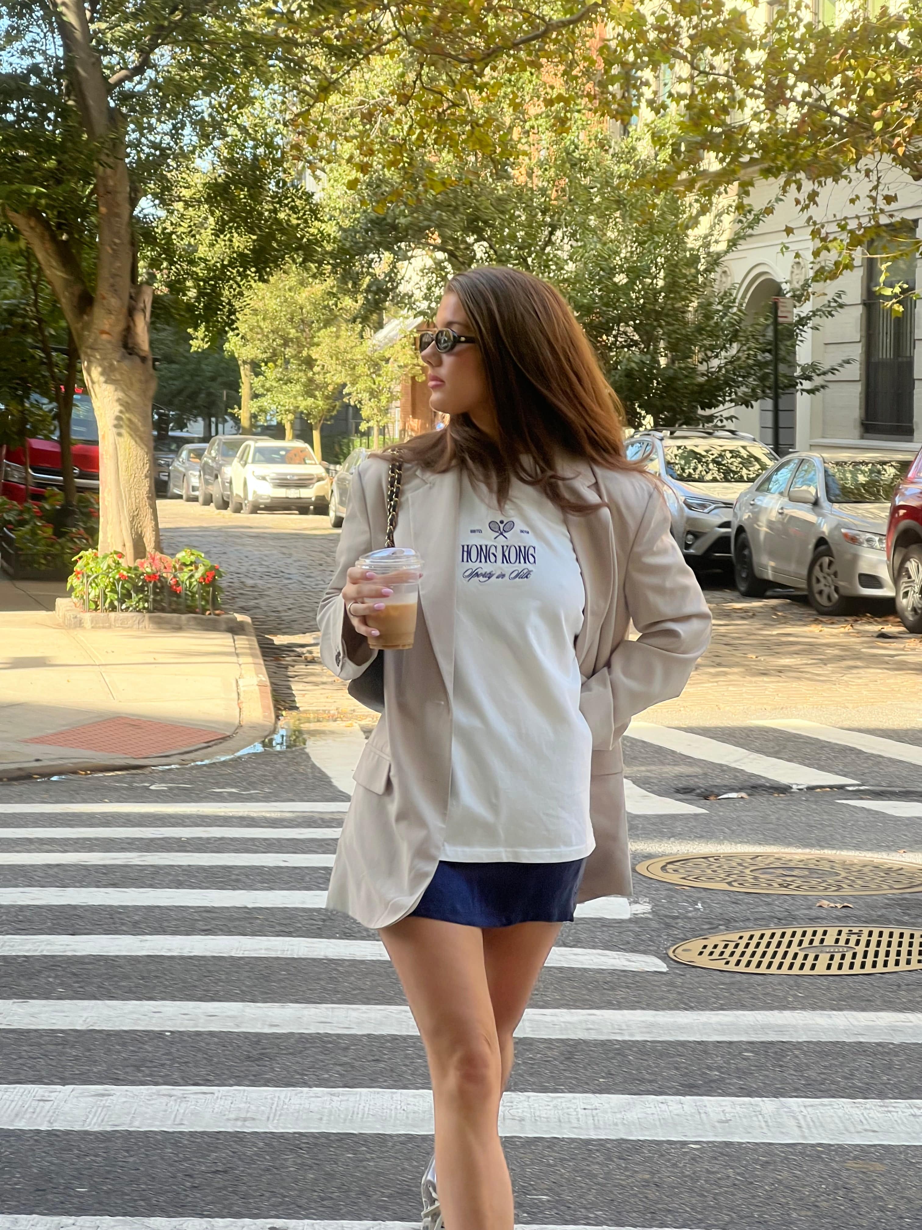 Anaphe Sporty In Silk Hong Kong - Organic Cotton Tshirt