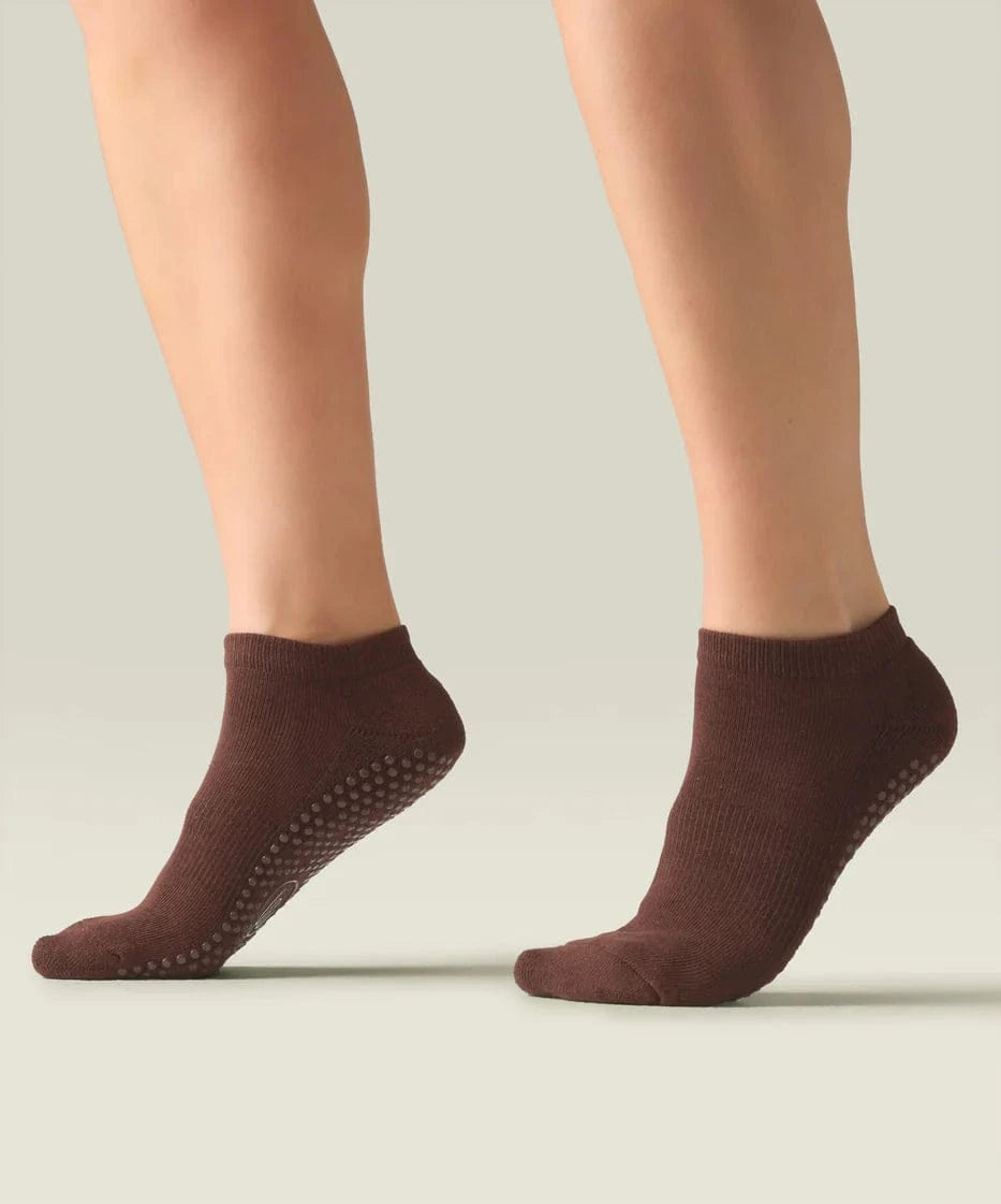 Pilates Yoga Barre - Classic Low Rise Grip Socks