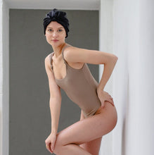 Load image into Gallery viewer, Anaphe  Additions Classic Black Anaphe Silk Sleep Hair Wrap
