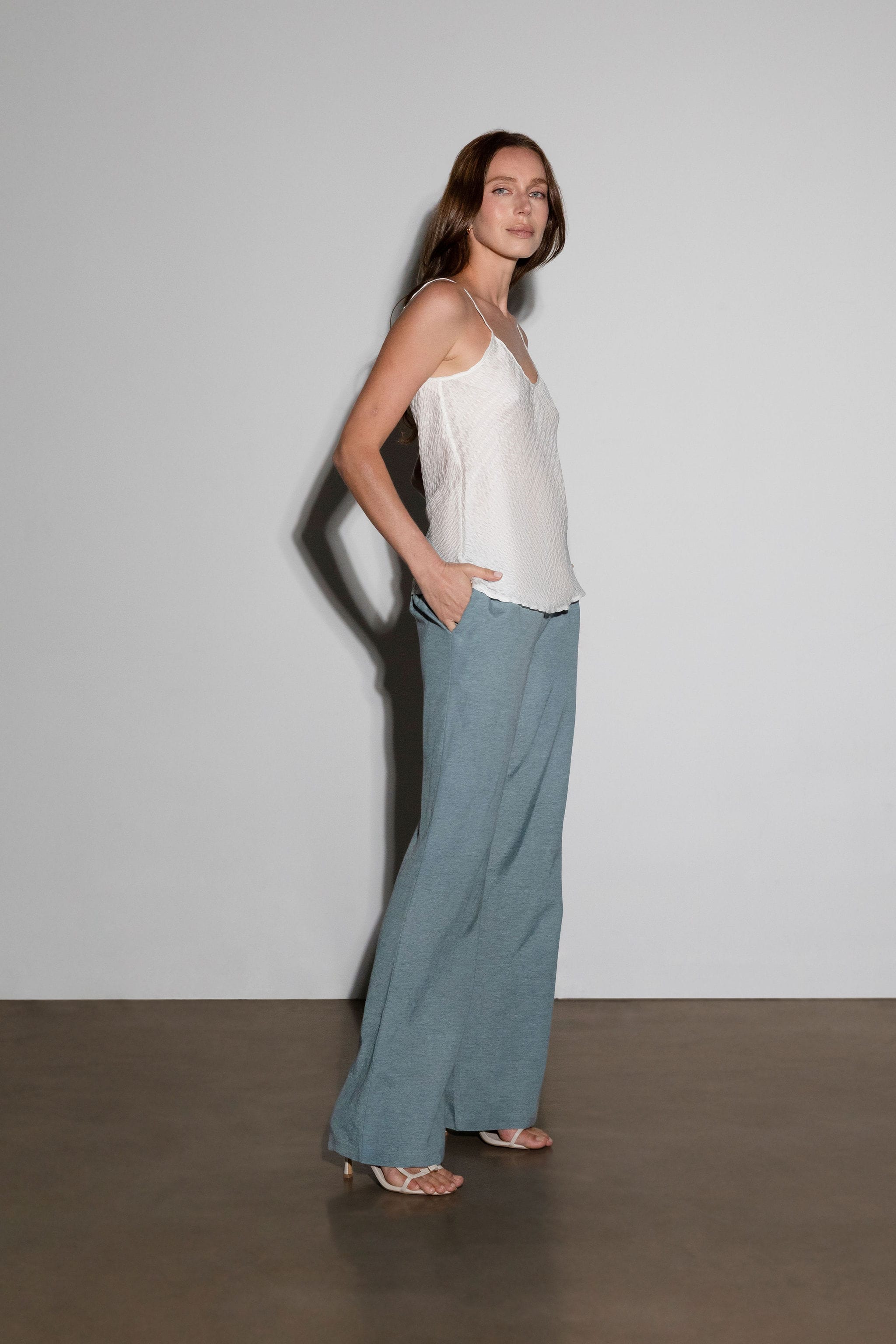 Anaphe Camisole Seer Sucker V Silk Camisole