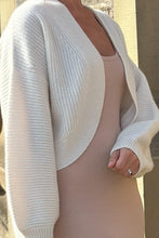 Load image into Gallery viewer, Anaphe Knitwear &amp; Layering Premium Cashmere Cocoon Cardigan - Neutral

