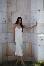 Load image into Gallery viewer, Anaphe Long Dress M V Silk Slip Dress - Sand
