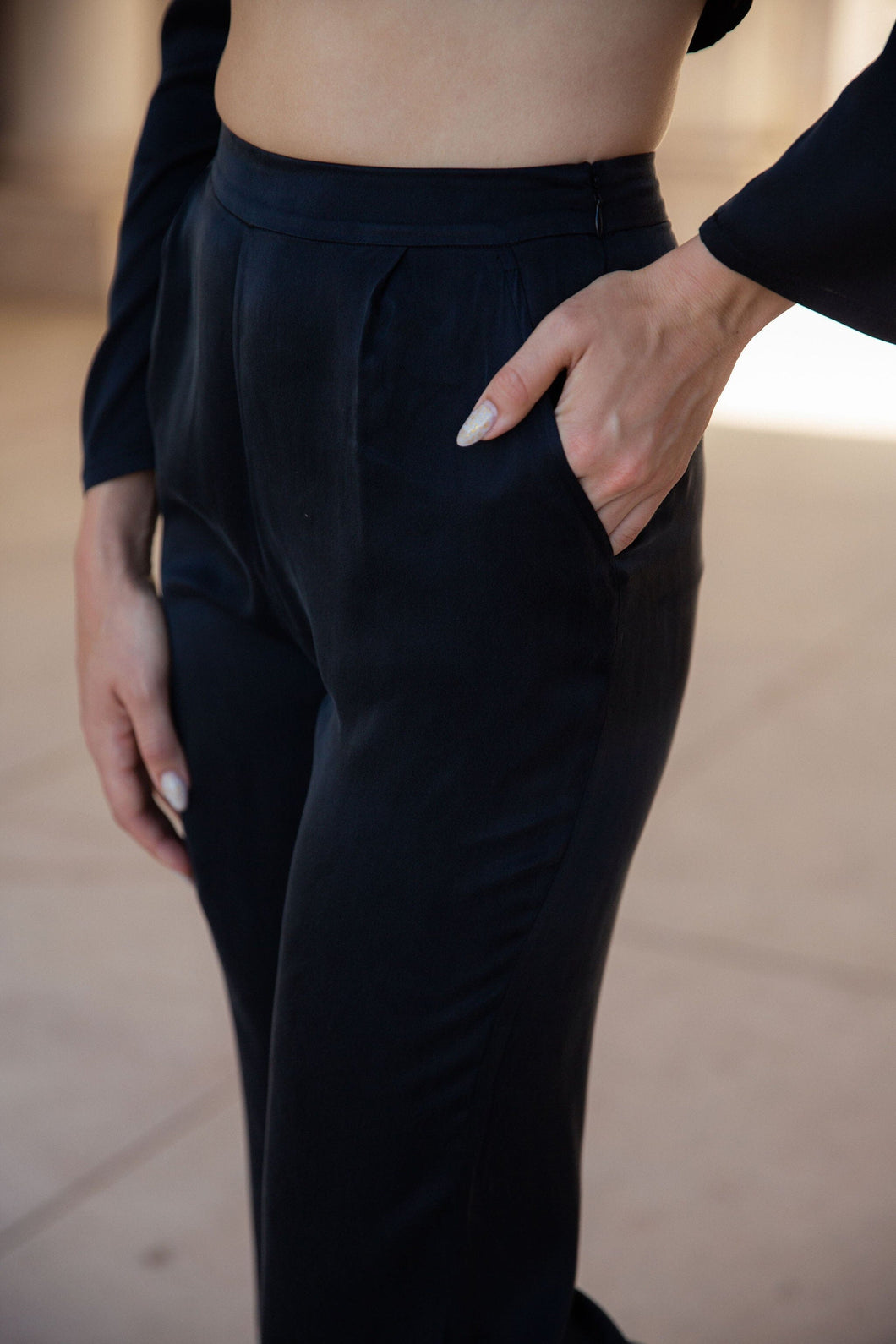 Anaphe Pants & Shorts XXS / Regular 30' High-Waisted Silk Pant - Black - 30